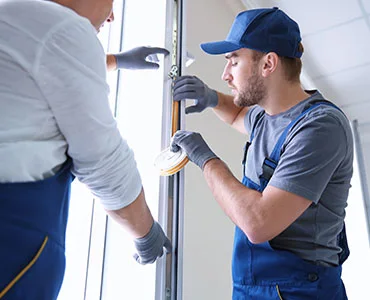 glass repair experts in Lehigh Acres, FL